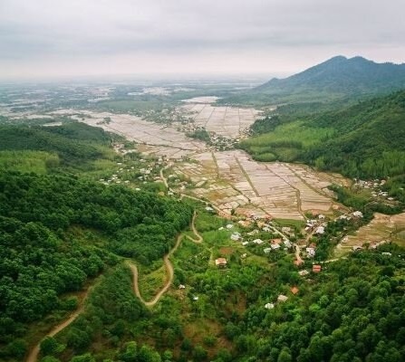 جاهای دیدنی صومعه سرا