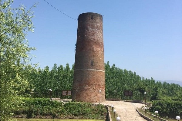 مکان های دیدنی صومعه سرا