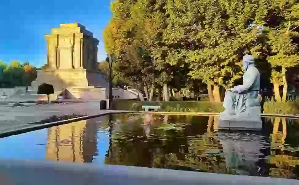 آرامگاه فردوسی